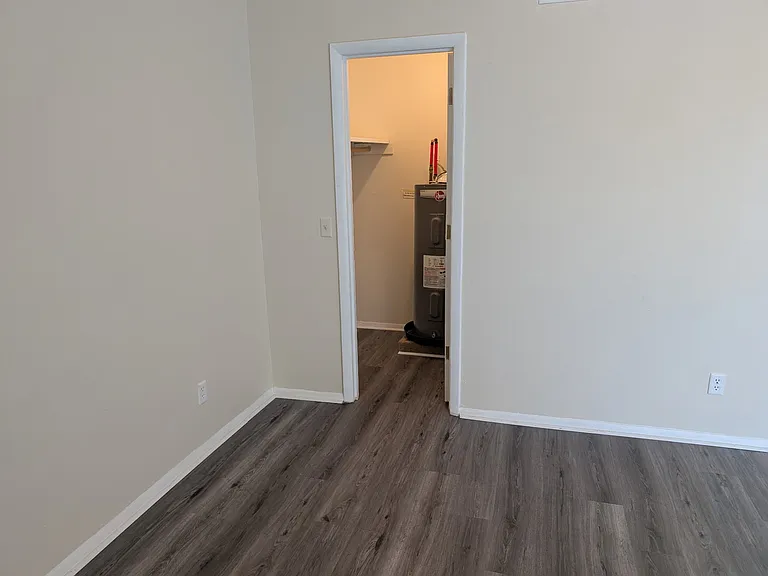420 Cambridge Cir #G7 — Photo 11