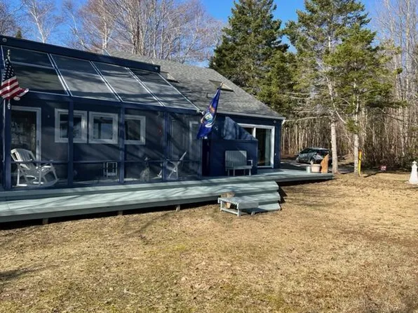 19009 Hawk Ln, Ocqueoc, MI 49759