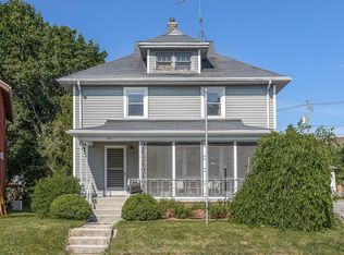 126 Rochester Dr, Sheboygan Falls, WI 53085