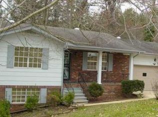 1036 Hillcrest Rd, Hixson, TN 37343