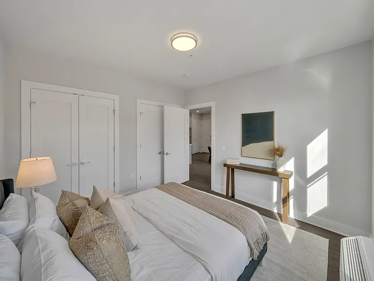491 Walker St #3F — Photo 15