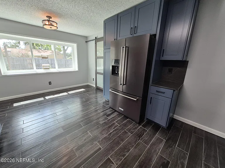 552 William Paca St — Photo 13