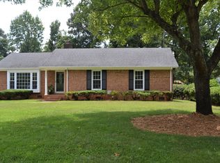 7043 Crossridge Rd, Charlotte, NC 28214