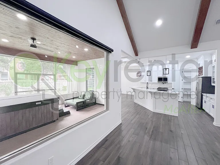 3412 Inez St — Photo 11