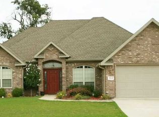 1044 Tarah Knls, Centerton, AR 72719