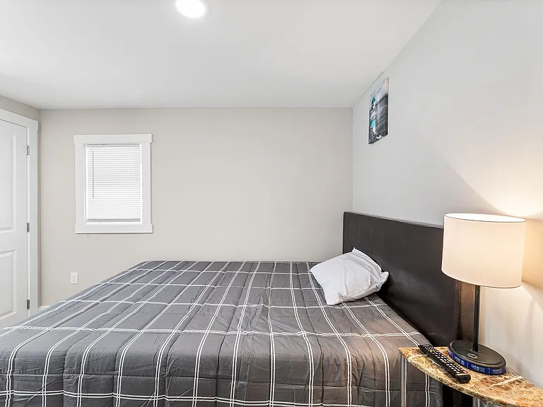 213 Philadelphia Ave #B — Photo 10