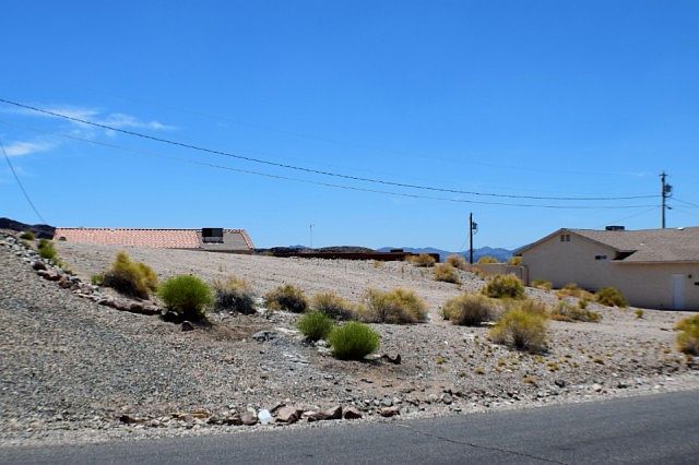 1st image of 3040 Indian Head Dr