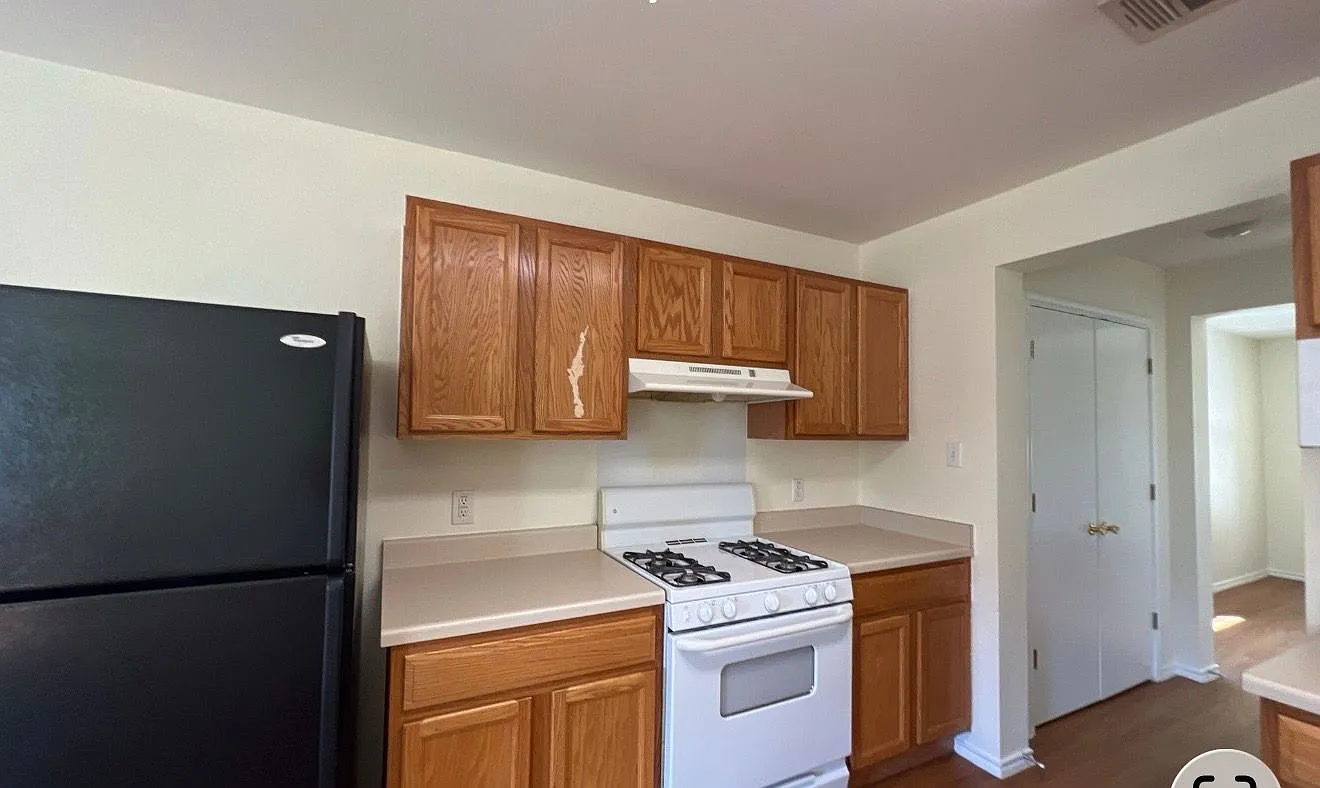 3 bed, 1616 sqft, $1,850 — Photo 2
