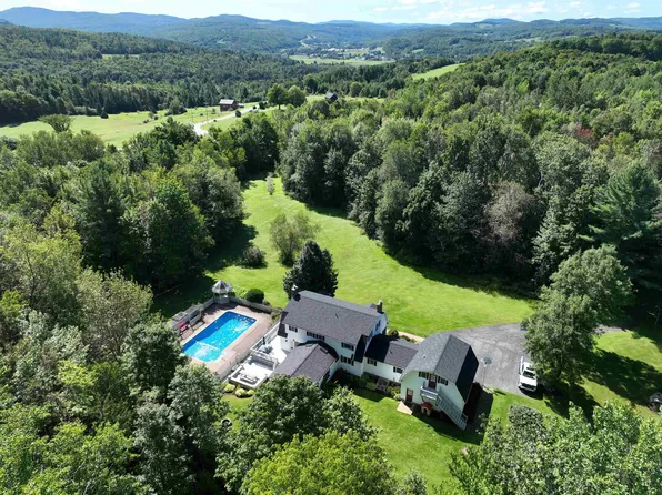 1373 May Farm Road, Barton, VT 05822