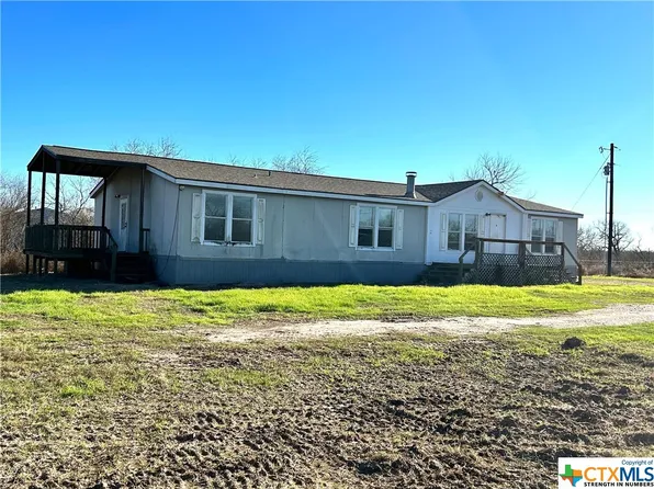 479 Cologne Rd, Victoria, TX 77905