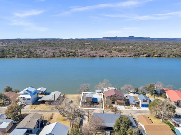 708 CR 136B, Kingsland, TX 78639