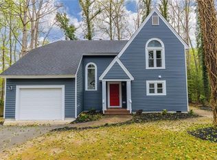 14407 Woods Walk Ct, Midlothian, VA 23112