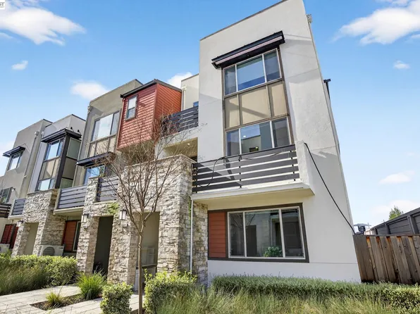 5521 Gracen Way, Dublin, CA 94568