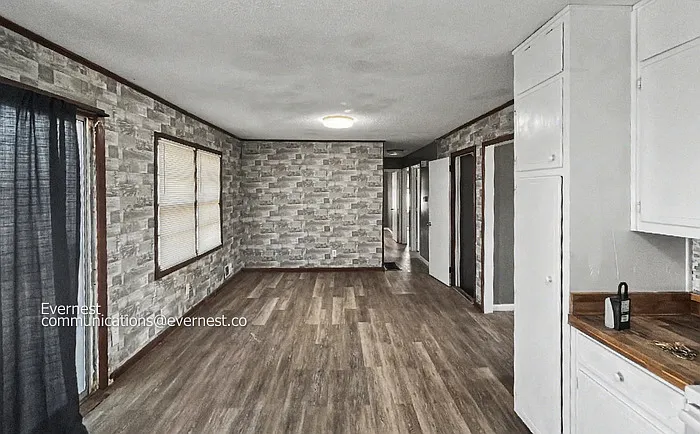 1816 Doman Cir — Photo 3