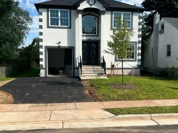 130 Mineola Pl #1, Edison Twp., NJ 08817