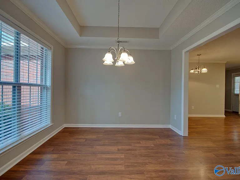 113 Claytor Ln — Photo 6