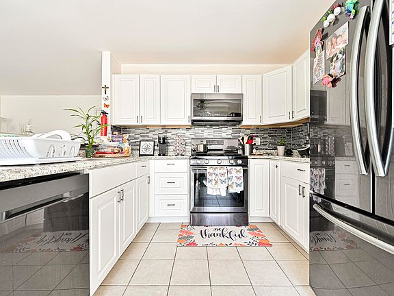 5th image of 177 E Mourning Dove Way