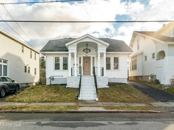 27 Fullerton Street, Albany, NY 12209