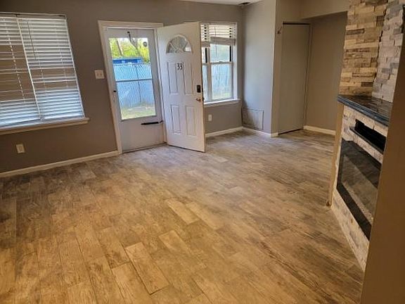 4th image of 10103 Northeast Ave APT 33