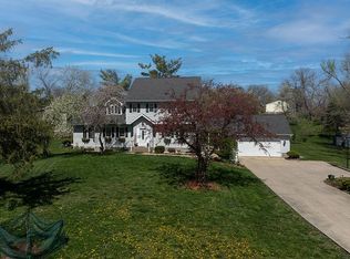 2090 F Ave NW, Cedar Rapids, IA 52405