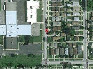 561 Superior Ave, Calumet City, IL
