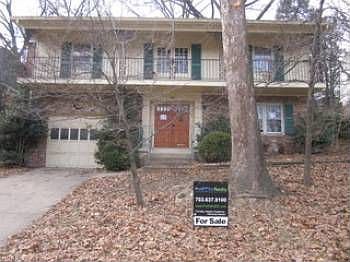 1st image of 818 S George Mason Dr