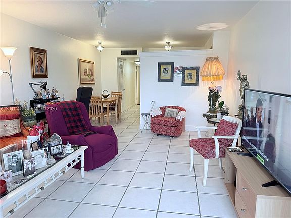 4th image of 1120 102nd St APT 21
