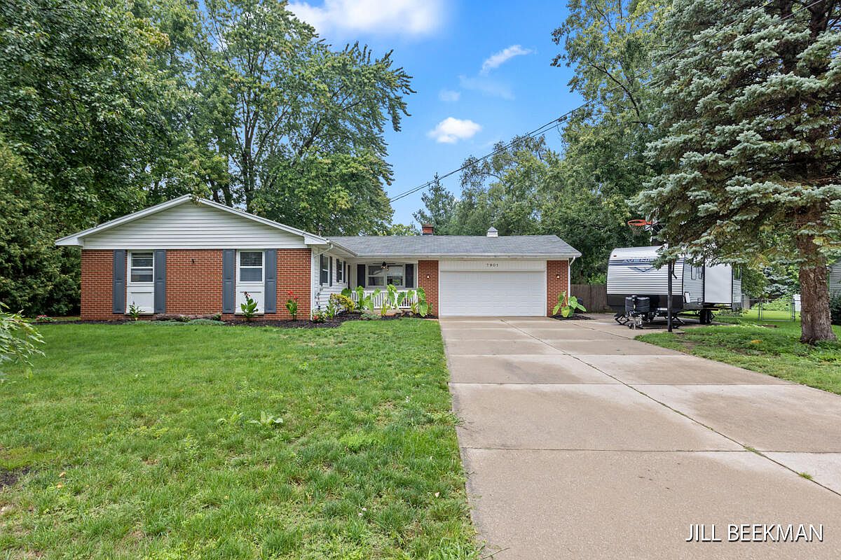 7901 Hollyhock Ave, Jenison, MI 49428 MLS 23030478 Zillow
