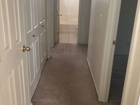 3rd image of 9757 Spinnaker Creek Ave