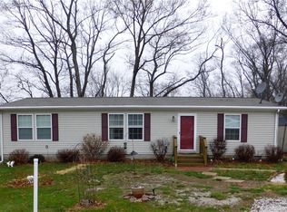 32330 Jo Ct, Brighton, IL 62012