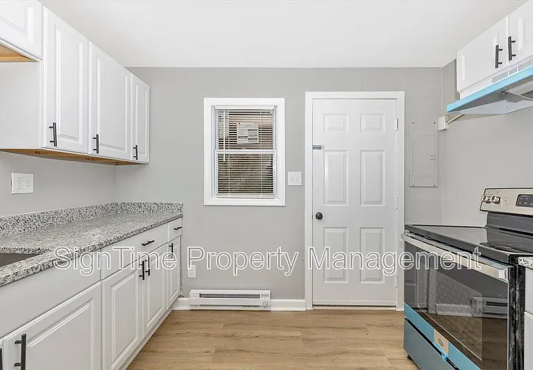 114 N Conococheague St — Photo 11