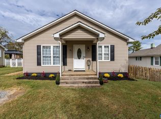 81 Painter Ln, Fishersville, VA 22939