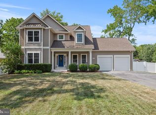 1326 Harbor Rd, Annapolis, MD 21403