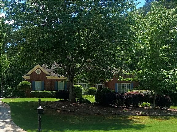 2nd image of 2330 Lochinver Ln SW