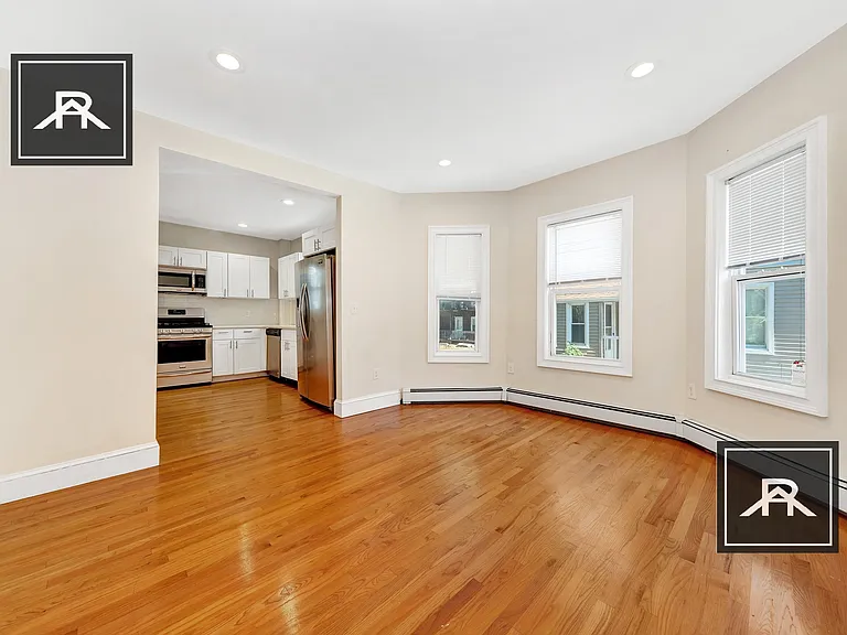 11-13 Winter Hill Rd #1 — Photo 10