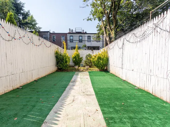 1002 Putnam Avenue image 6 of 6