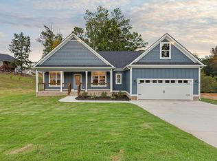 408 Sentry Oaks, Chickamauga, GA 30707