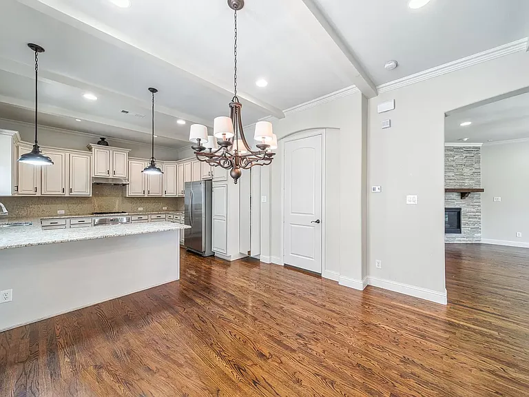4034 Bishop Ln — Photo 15