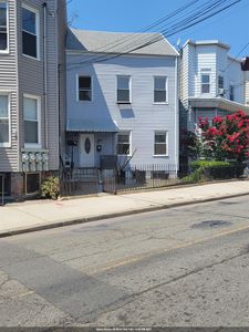 337 Summit Ave, Jersey City, NJ, 07306