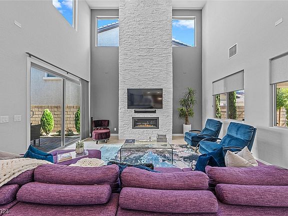 3rd image of 9667 Ponderosa Skye Ct