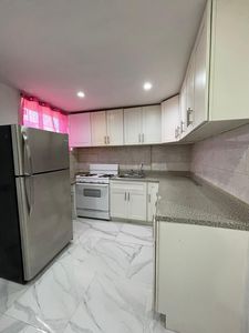 11411 133rd St #1, South Ozone Park, NY, 11420
