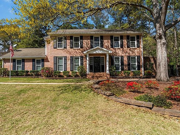 2nd image of 5423 Holland Dr