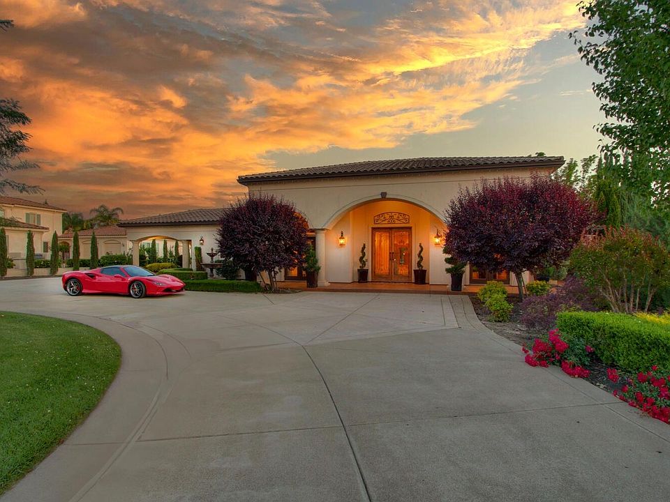 1st image of 9210 Silverwood Ct