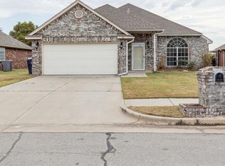 16 SW 132nd St, Oklahoma City, OK 73170