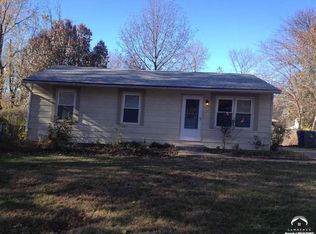 1731 Maple Ln, Lawrence, KS 66044