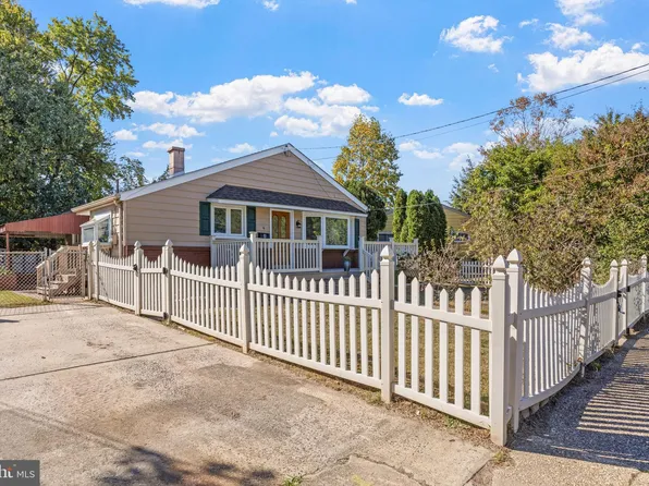 4 Payne Ave, Runnemede, NJ 08078