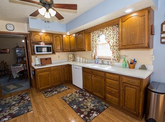4th image of 54454 Tedrow Pl