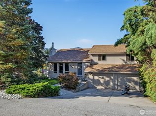 324 S Iowa Avenue, East Wenatchee, WA 98802