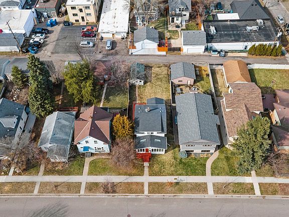 3rd image of 1203 Juno Ave