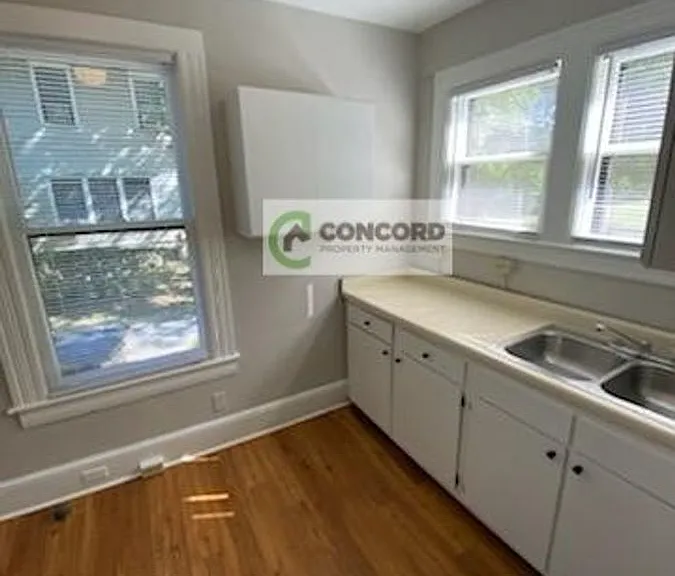 127 S Mendenhall St #1 — Photo 7